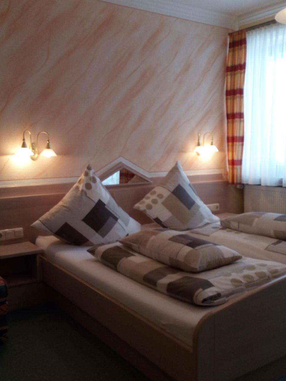 Gasthof-Hotel Dilger Rattenberg Dış mekan fotoğraf